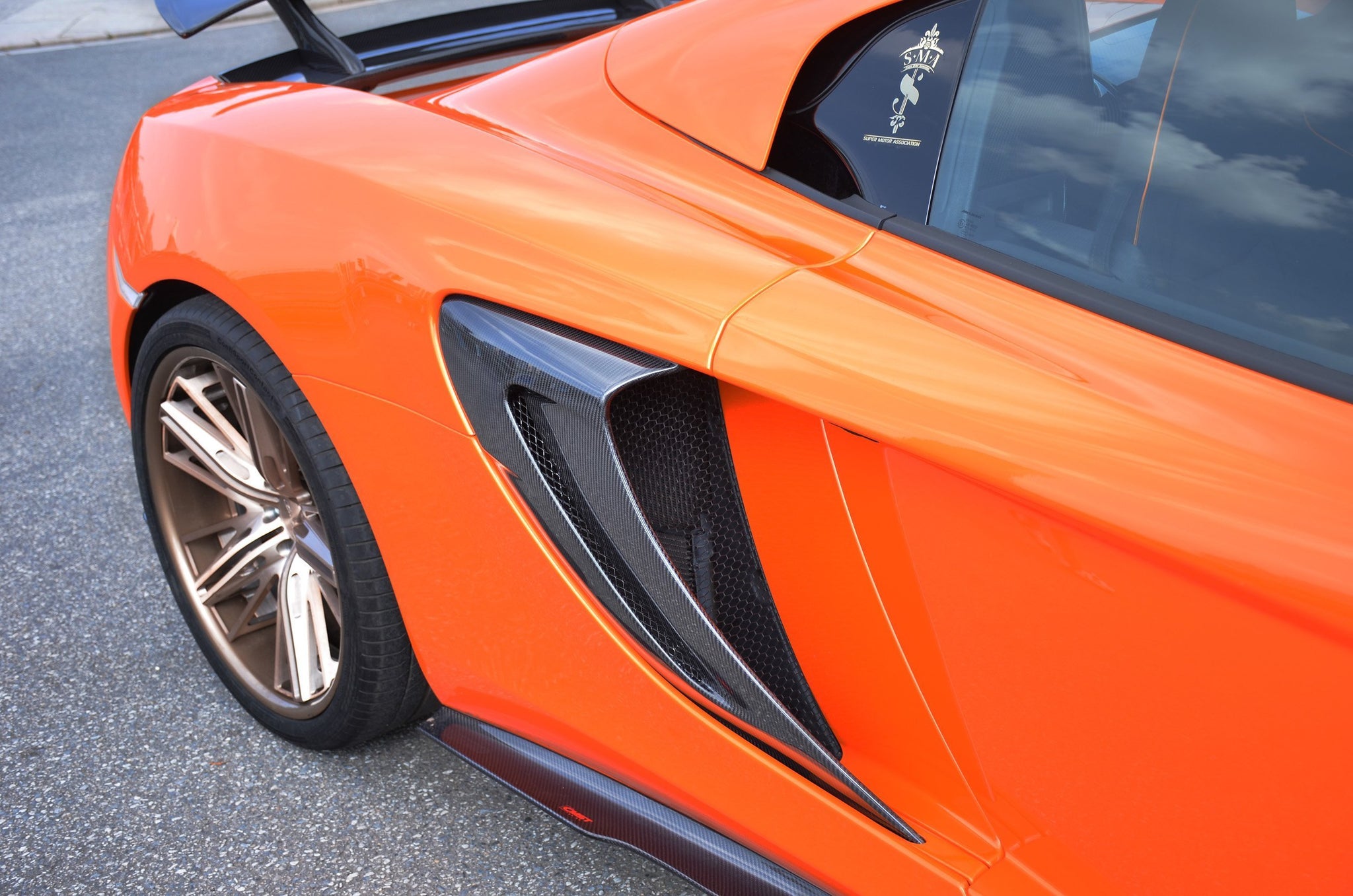 Check our price and buy CMST Carbon Fiber Body Kit set for McLaren 650S !