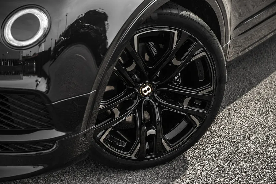 Check our price and buy Kahn Design carbon fiber body kit set for Benyley Bentayga