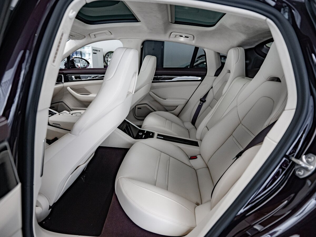 Check price and buy New Porsche Panamera 4 Restyling For Sale