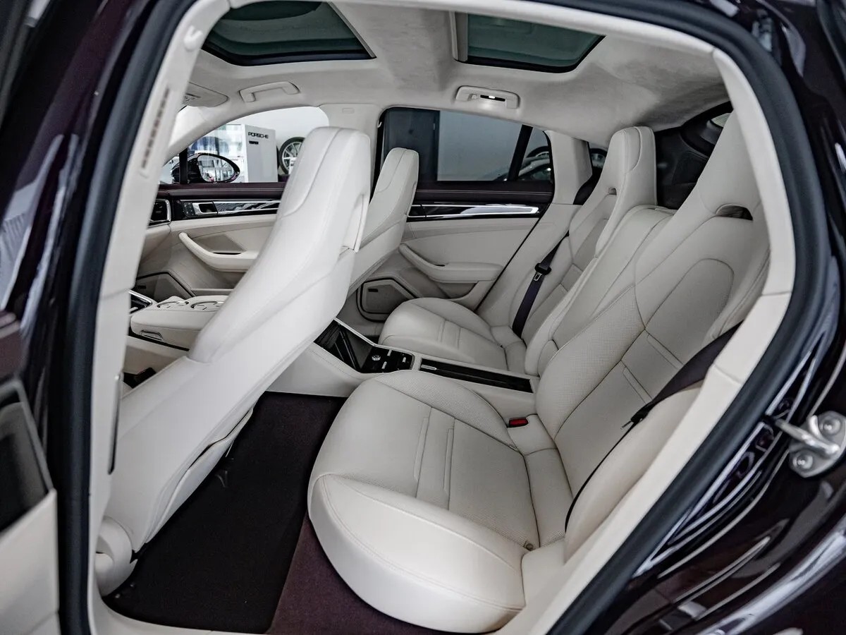 Check price and buy New Porsche Panamera 4 Restyling For Sale