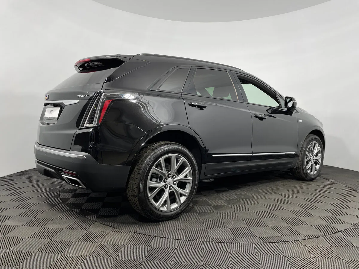 Check price and buy New Cadillac XT5 Restyling For Sale