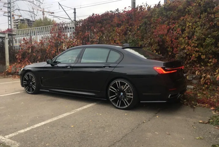 Check price and buy Ronin Design body kit for BMW 7 series G11/G12 Paradigm