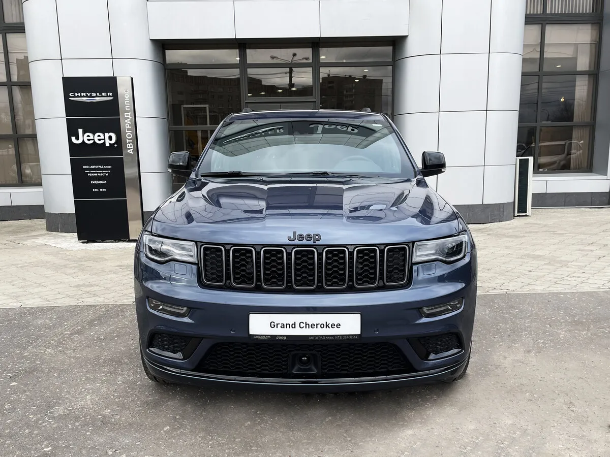 Check price and buy New Jeep Grand Cherokee (WK2) Restyling For Sale