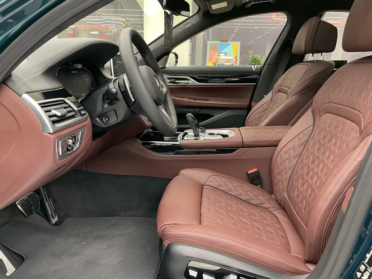 Buy New BMW 7 series Long M760Li xDrive (G11/G12) Restyling