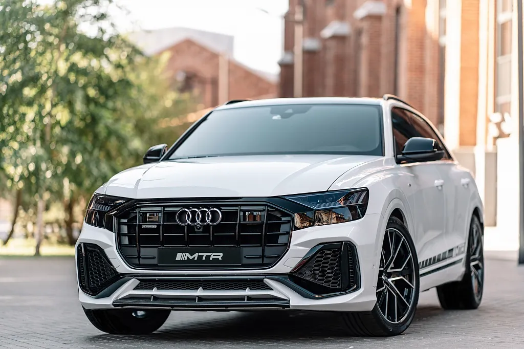 Body Kit carbon MTR Design for Audi Q8