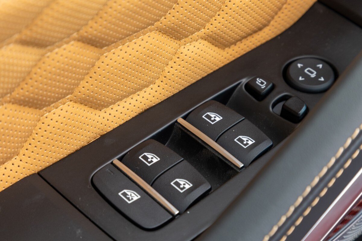 Check price and buy New BMW X6 M (F96) For Sale