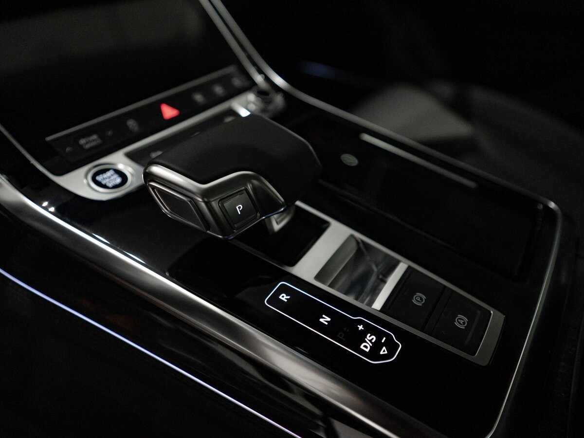 Buy New Audi Q8 45 TDI