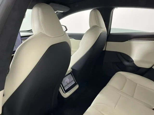 Check price and buy New Tesla Model S Plaid Restyling 2 For Sale