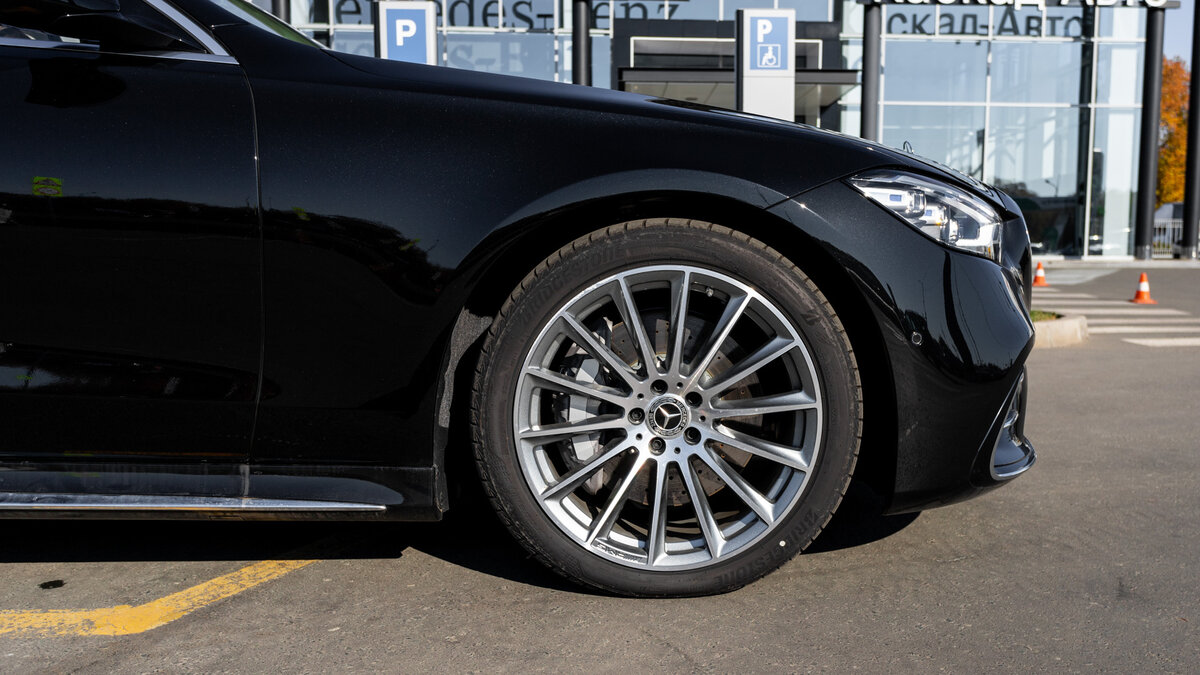 Check price and buy New Mercedes-Benz S-Class 450 Long (W223) For Sale