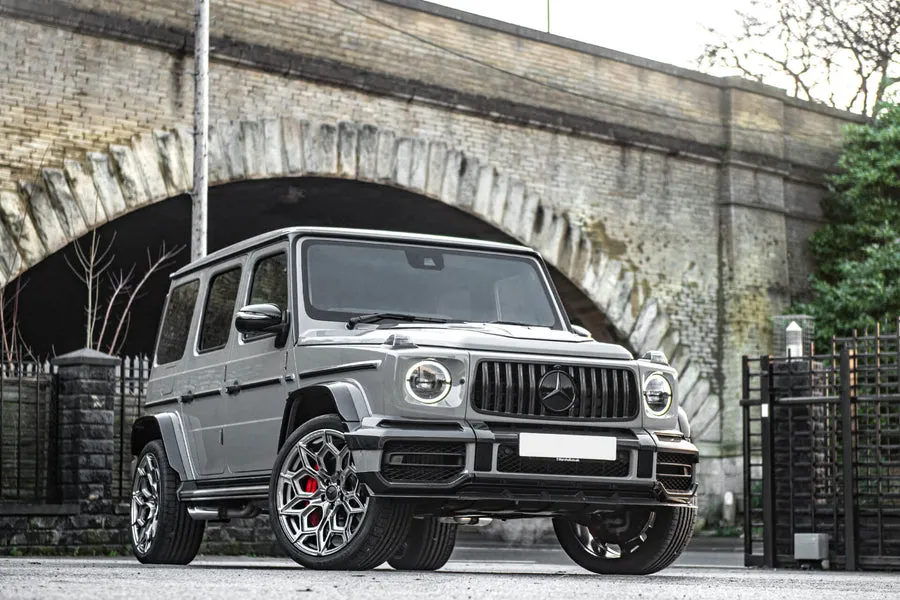 Check our price and buy Kahn Design carbon fiber body kit set for Mercedes-Benz G-class W463A