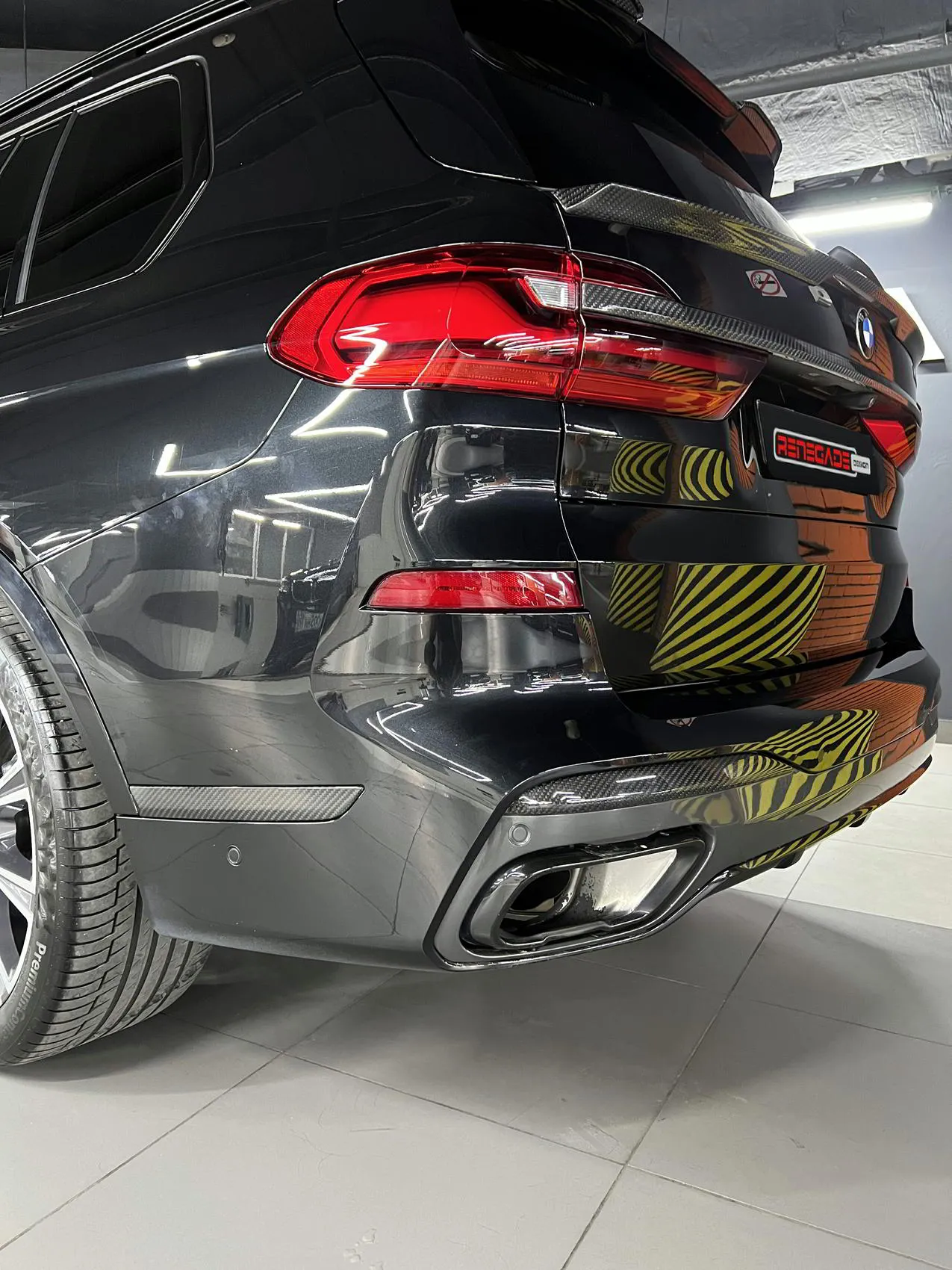 Check our price and buy Renegade Design body kit for BMW X7 G07