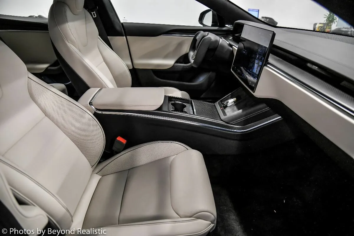 Check price and buy New Tesla Model S Plaid Restyling 2 For Sale