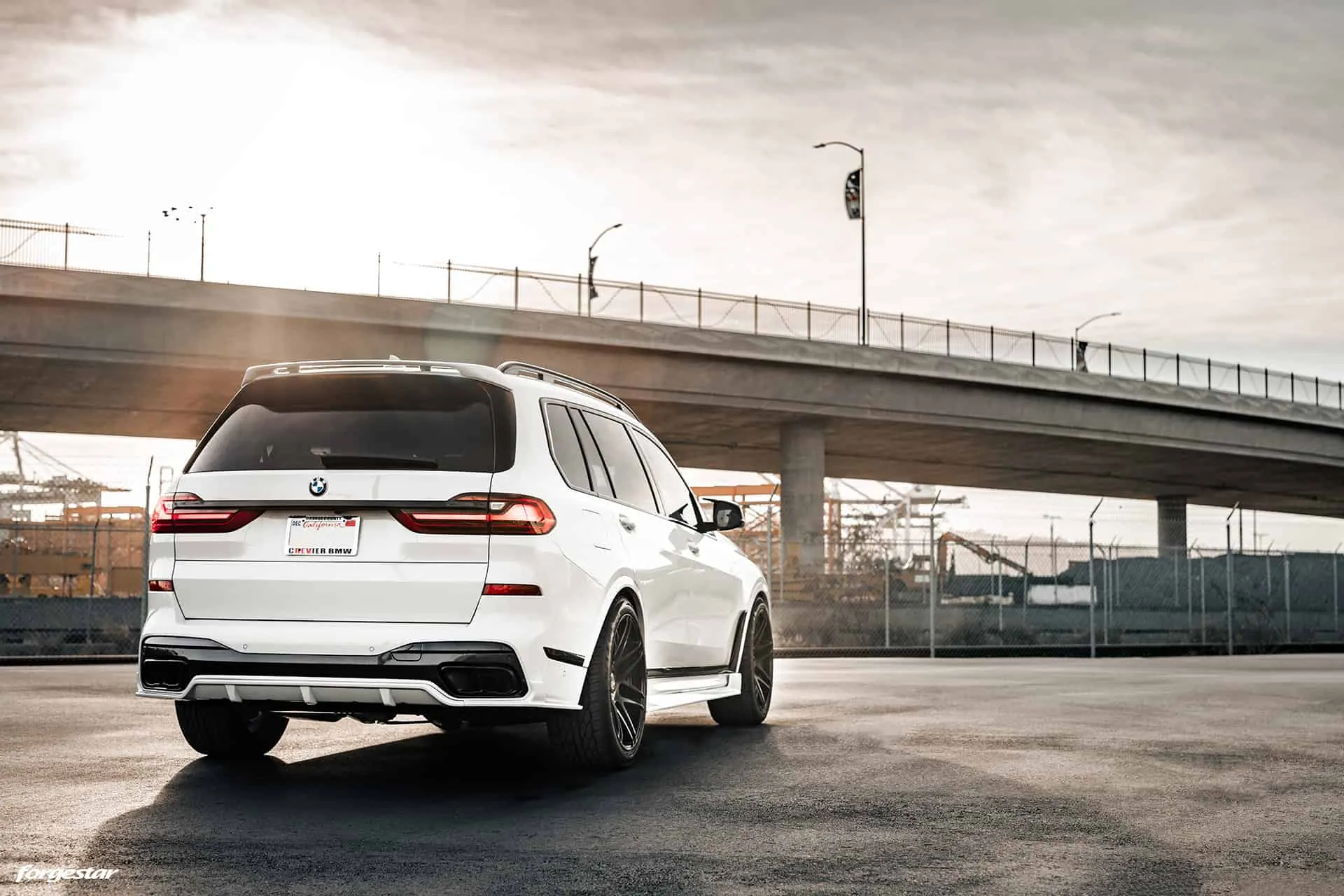 Check price and buy Ronin Body it for BMW X7 G07