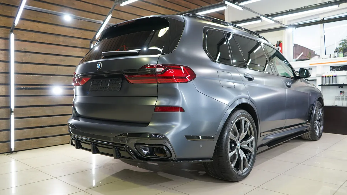 Check our price and buy Renegade Design body kit for BMW X7 G07