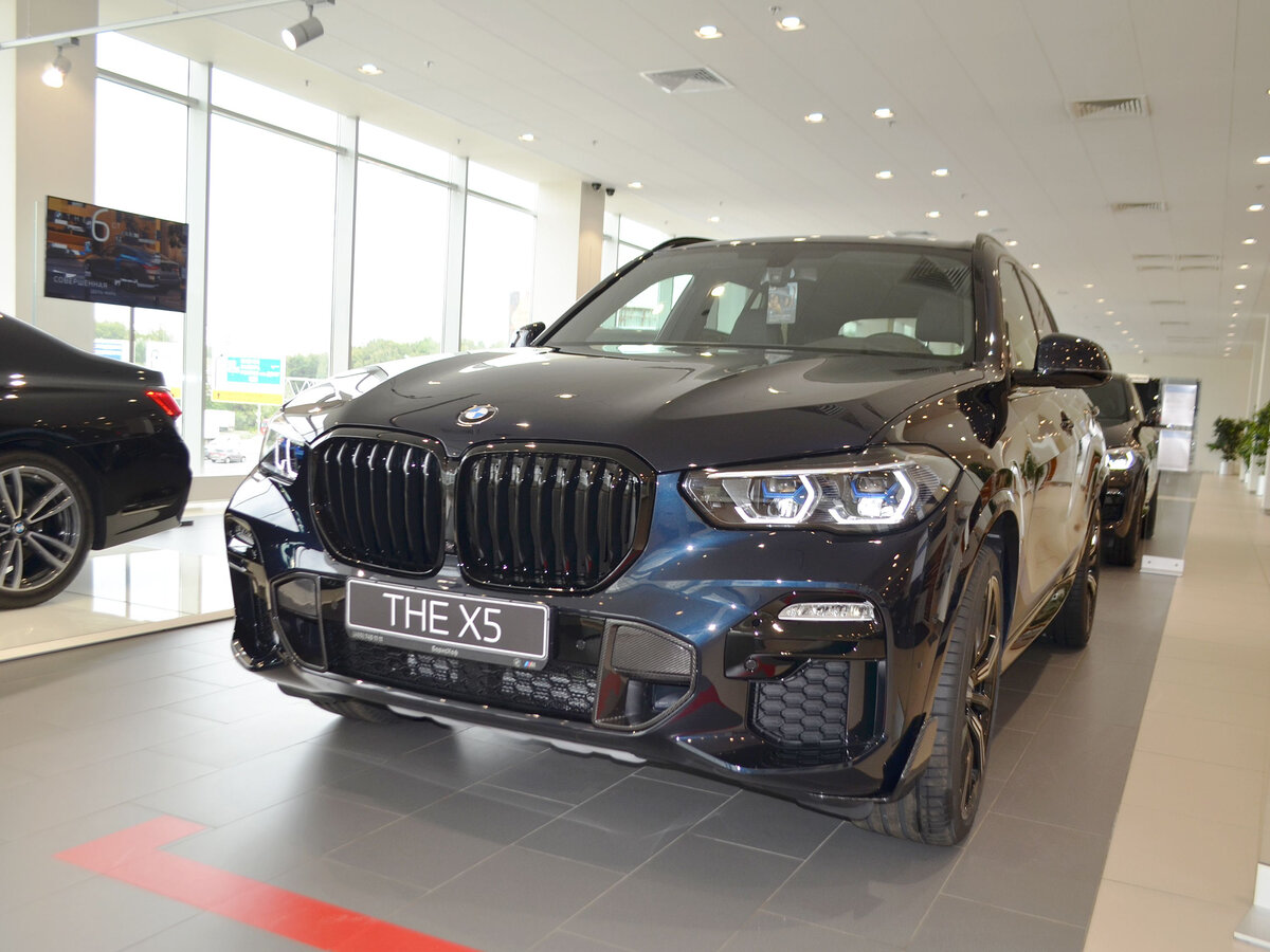 Buy New BMW X5 40i (G05)