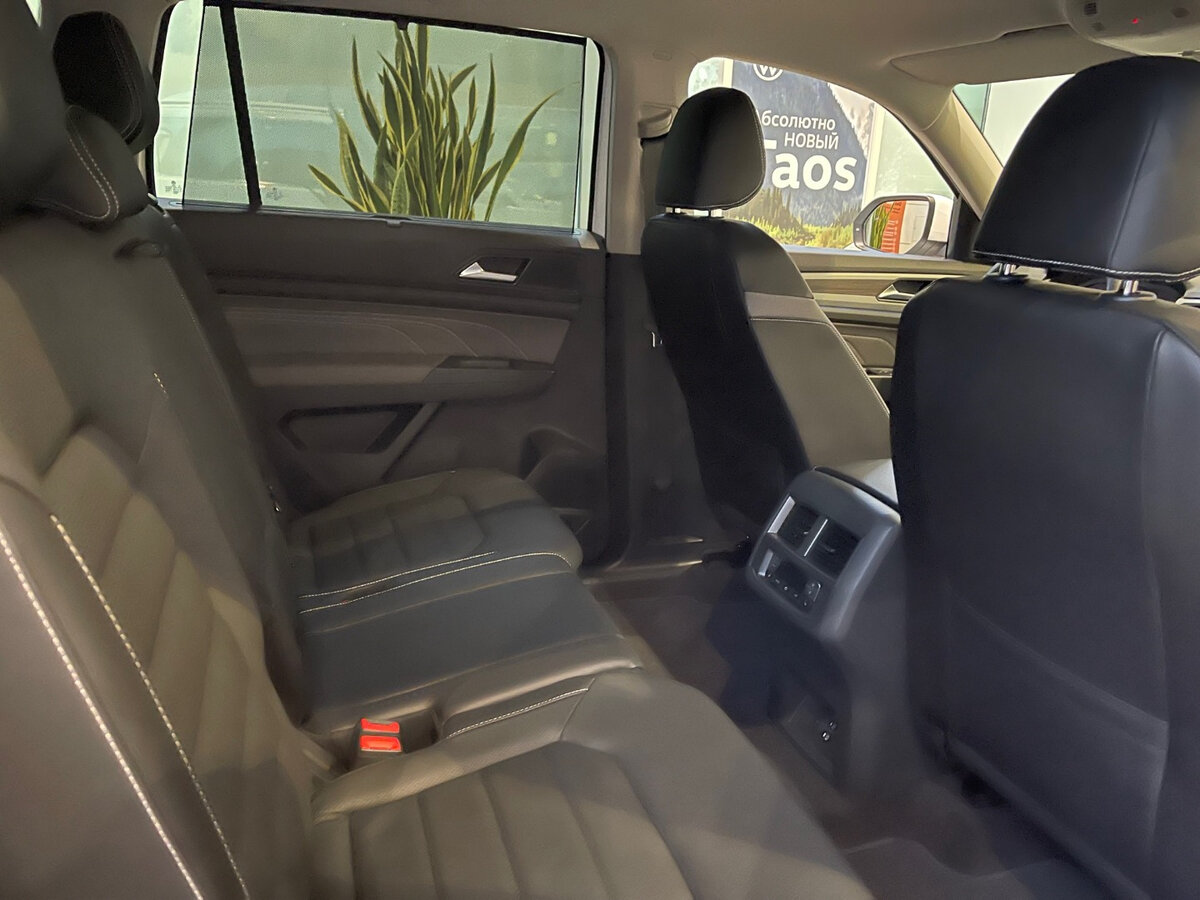 Check price and buy New Volkswagen Teramont Restyling For Sale