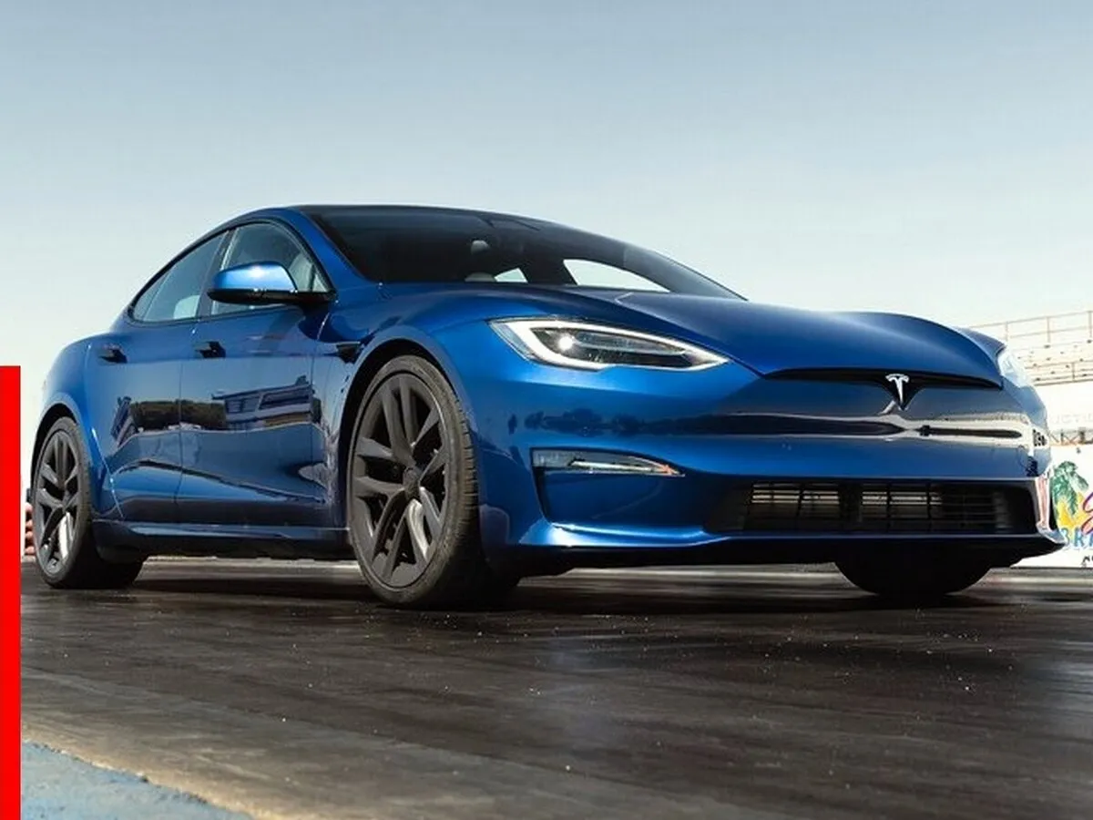 Buy New Tesla Model S Plaid Restyling 2