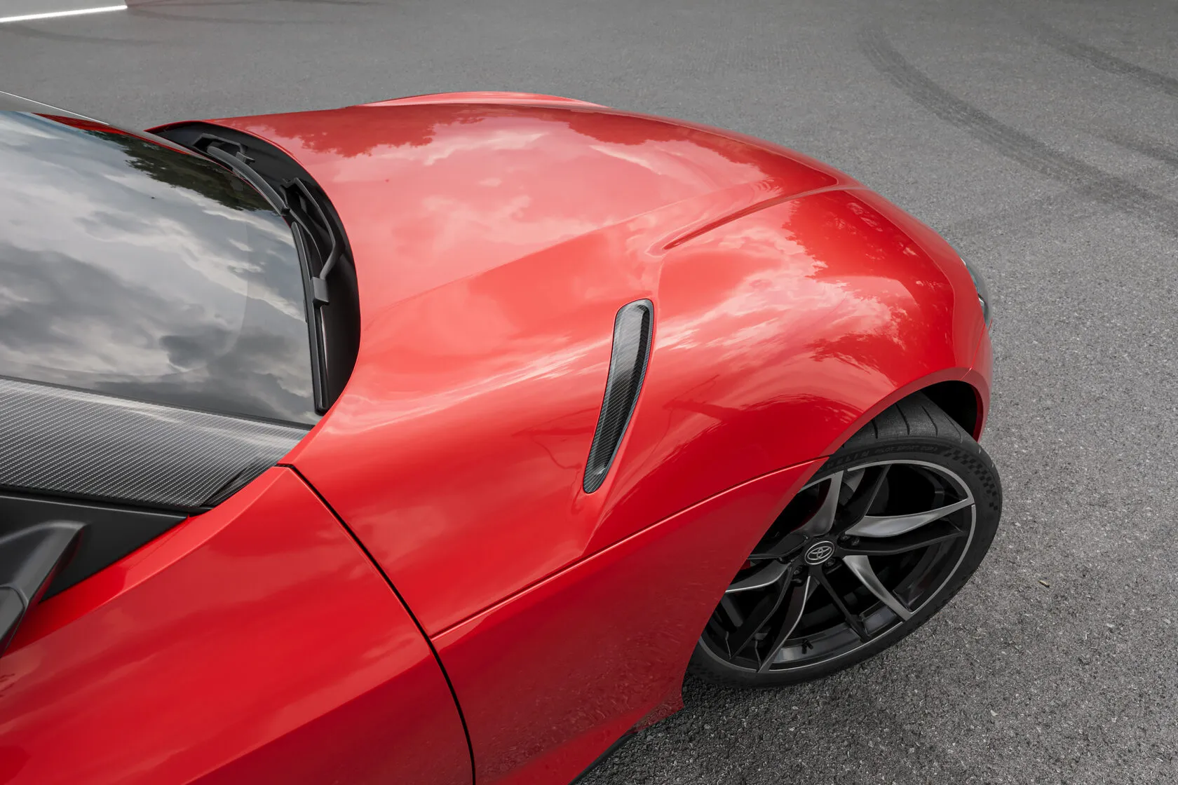 Hood air vent inserts Carbon Talaria for Toyota Supra A90/A91