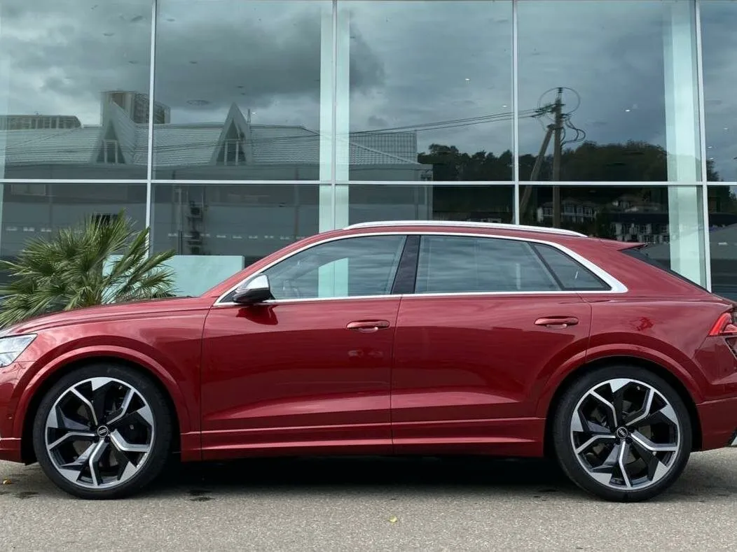 Buy New Audi RS Q8