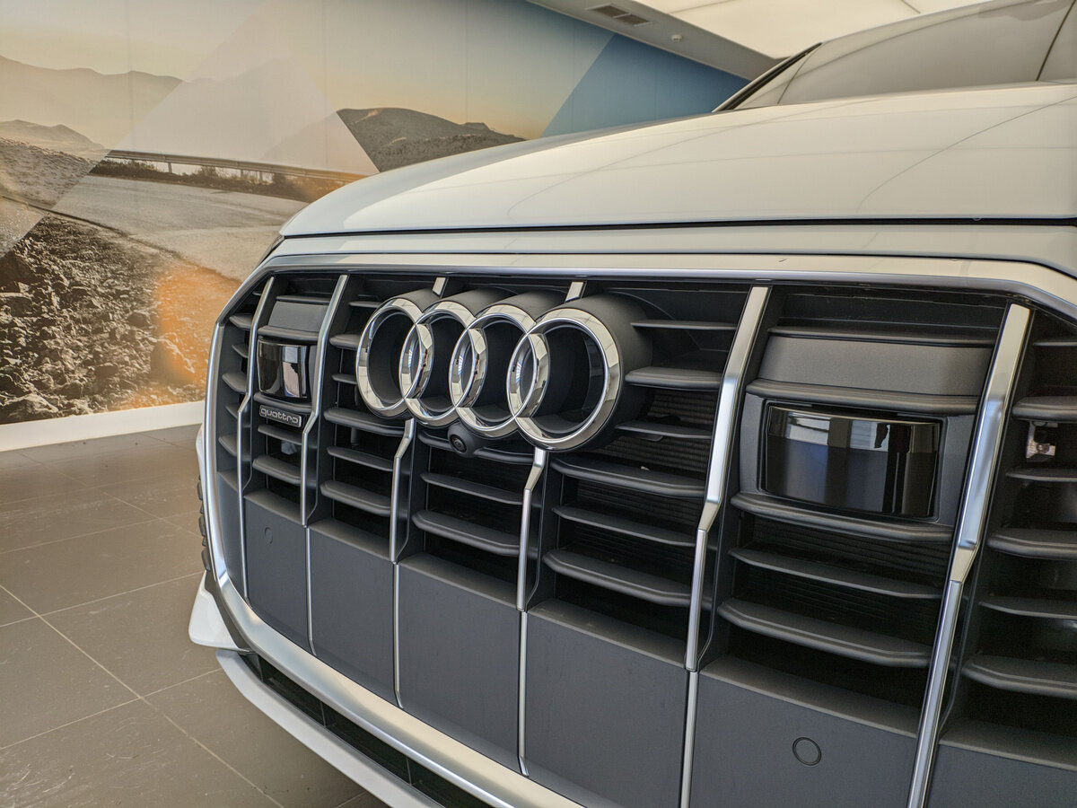 Check price and buy New Audi Q7 45 TDI (4M) Restyling For Sale