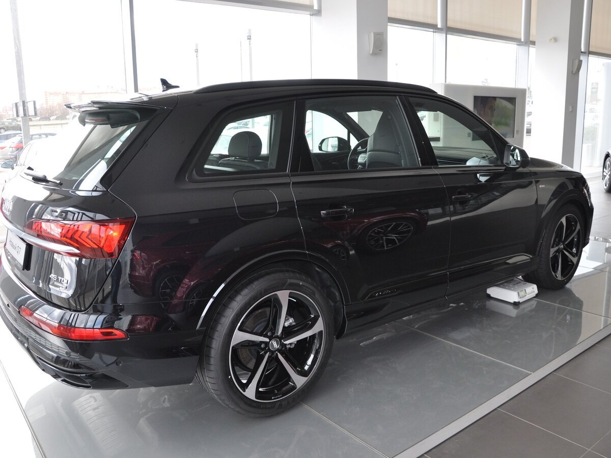 Check price and buy New Audi Q7 45 TDI (4M) Restyling For Sale