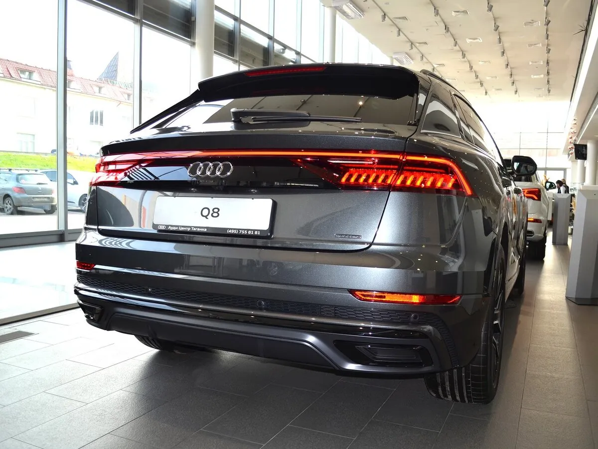 Buy New Audi Q8 45 TDI