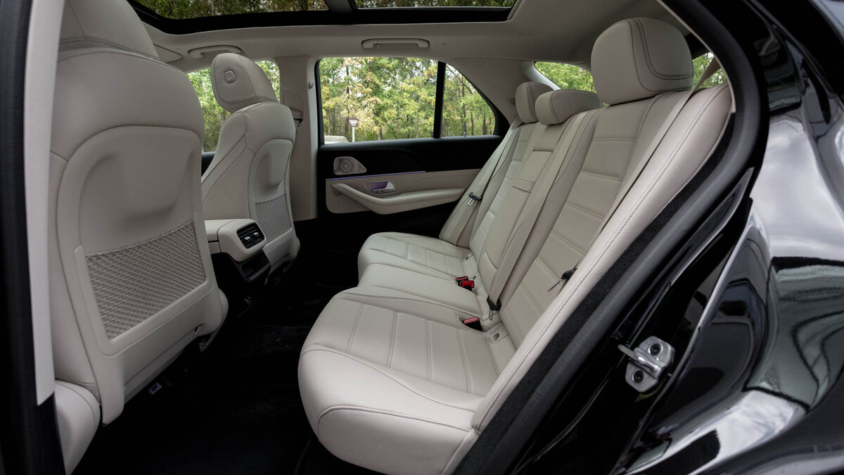 Check price and buy New Mercedes-Benz GLE 300 d (V167) For Sale