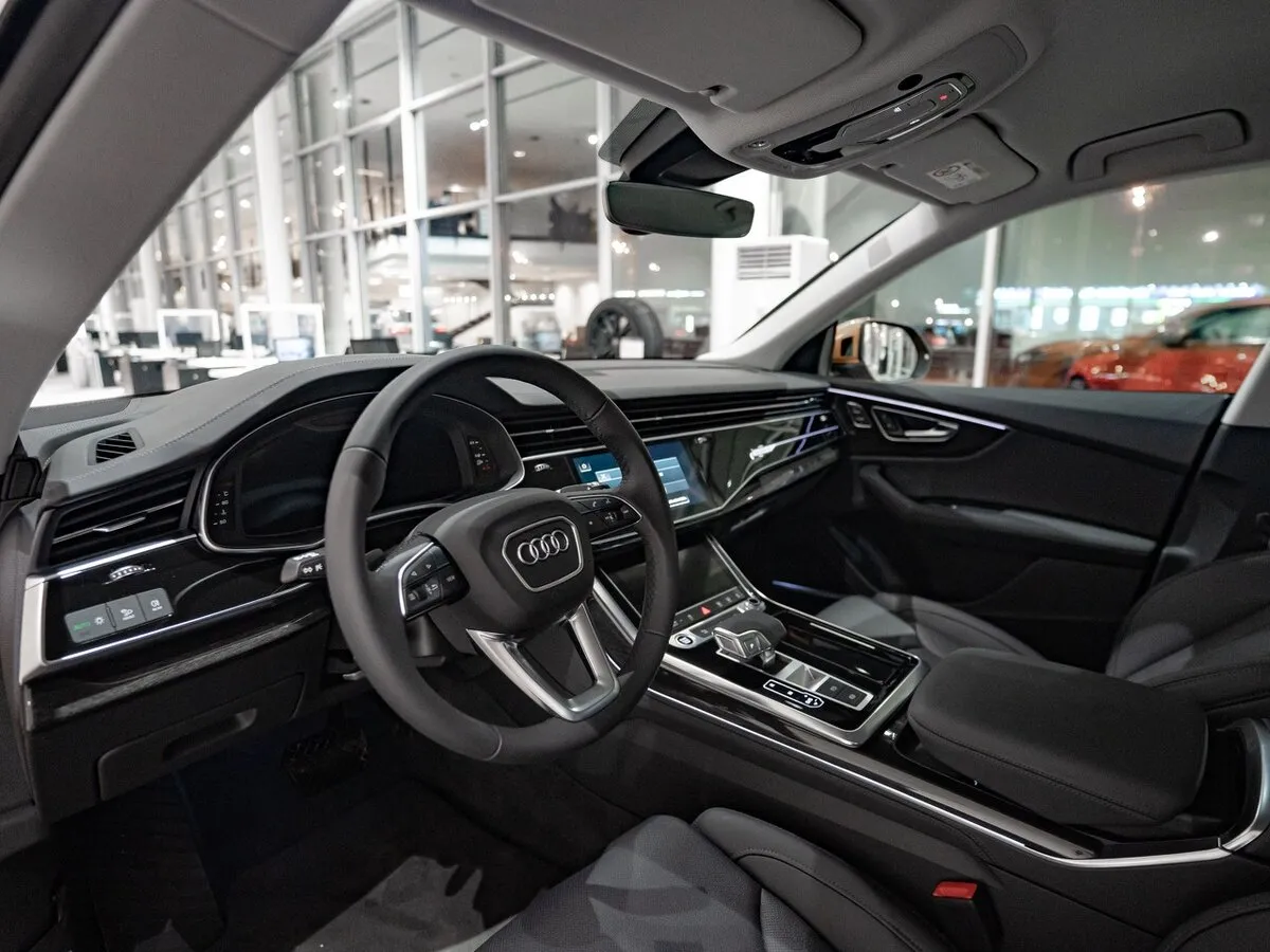 Buy New Audi Q8 45 TDI