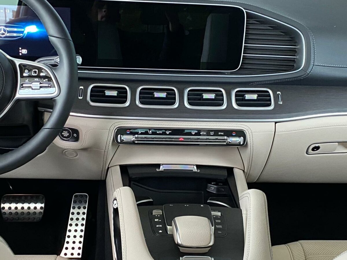 Check price and buy New Mercedes-Benz GLS 450 (X167) For Sale