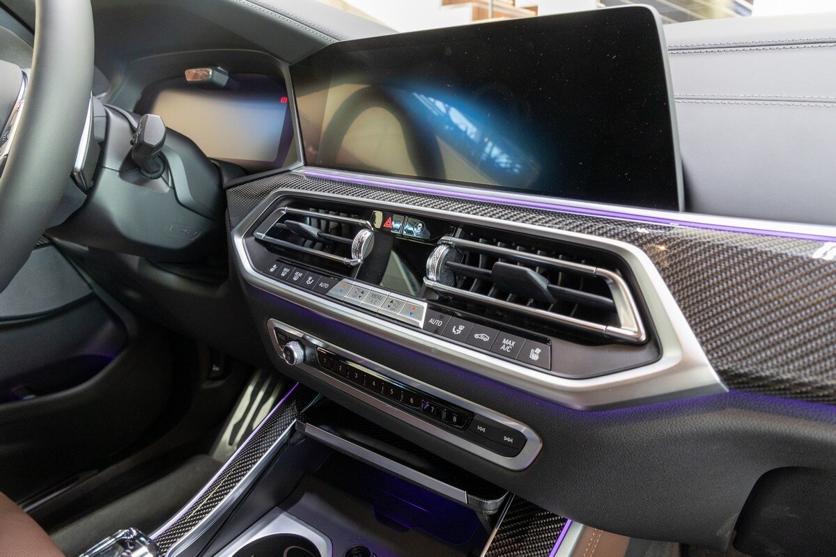 Check price and buy New BMW X5 M50d (G05) For Sale