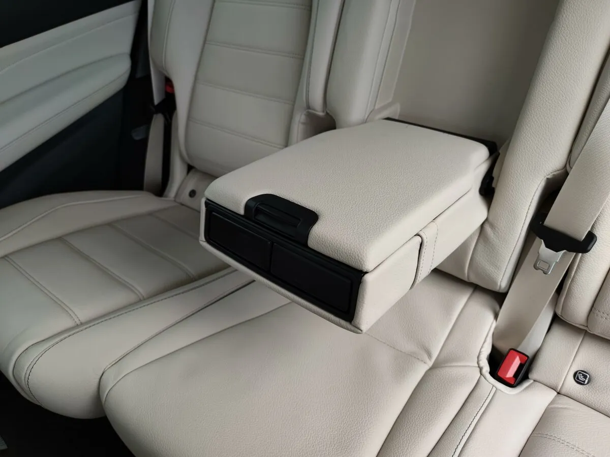 Check price and buy New Mercedes-Benz GLS 400 d (X167) For Sale