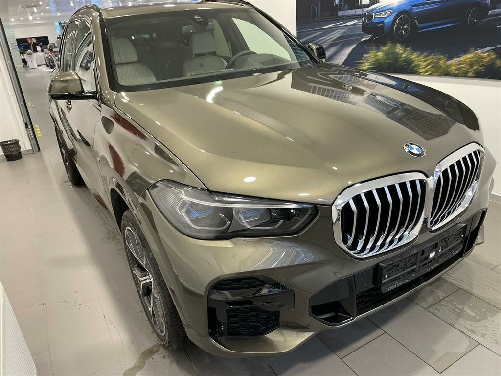 Check price and buy New BMW X5 30d (G05) For Sale
