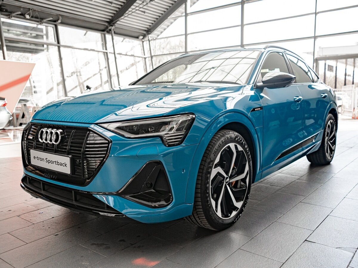 Buy New Audi e-tron Sportback 55