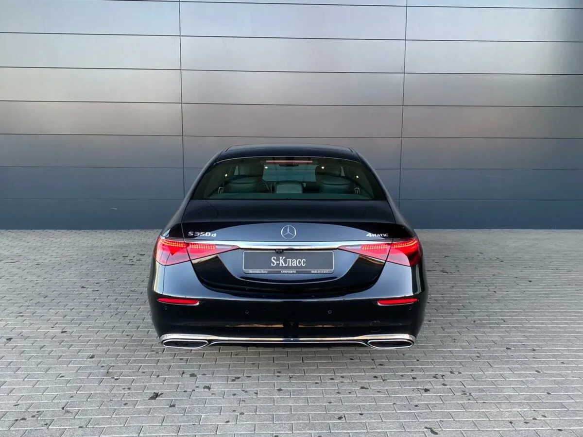 Check price and buy New Mercedes-Benz S-Class 350 d Long 4MATIC (W223) For Sale