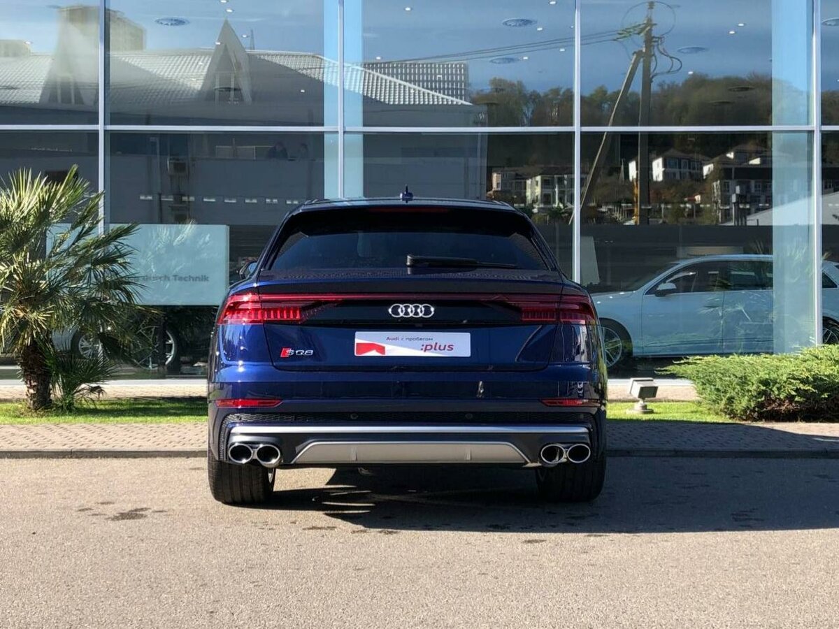 Buy New Audi SQ8 (4M)