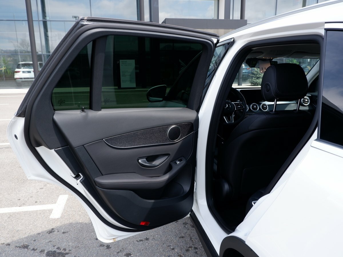 Check price and buy New Mercedes-Benz GLC 300 d (X253) Restyling For Sale