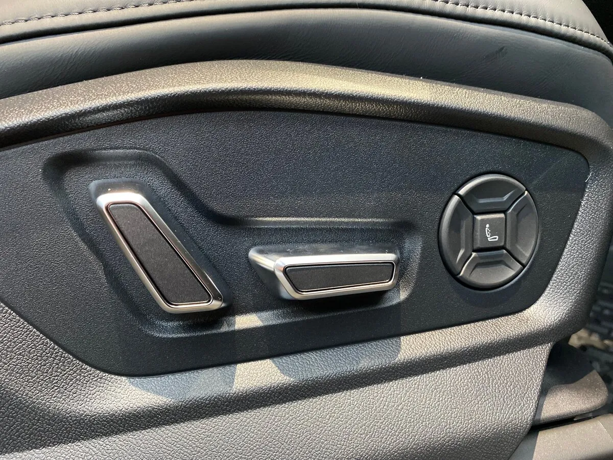 Buy New Audi Q8 45 TDI