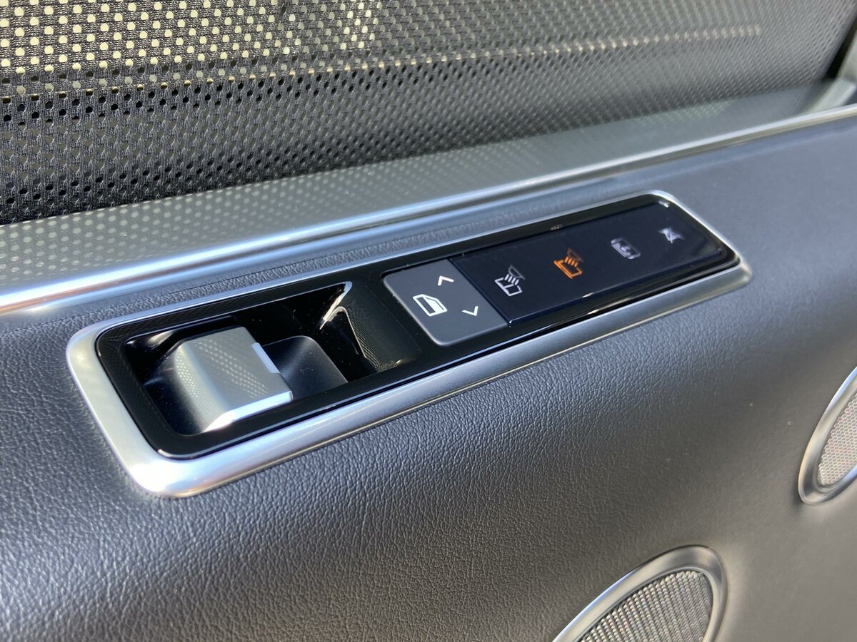 Check price and buy New Land Rover Range Rover Long Restyling For Sale