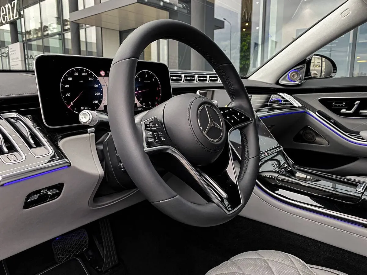 Check price and buy New Mercedes-Benz S-class 350 d Long 4MATIC VII (W223) For Sale