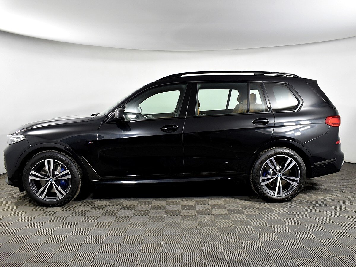 Check price and buy New BMW X7 40i (G07) For Sale