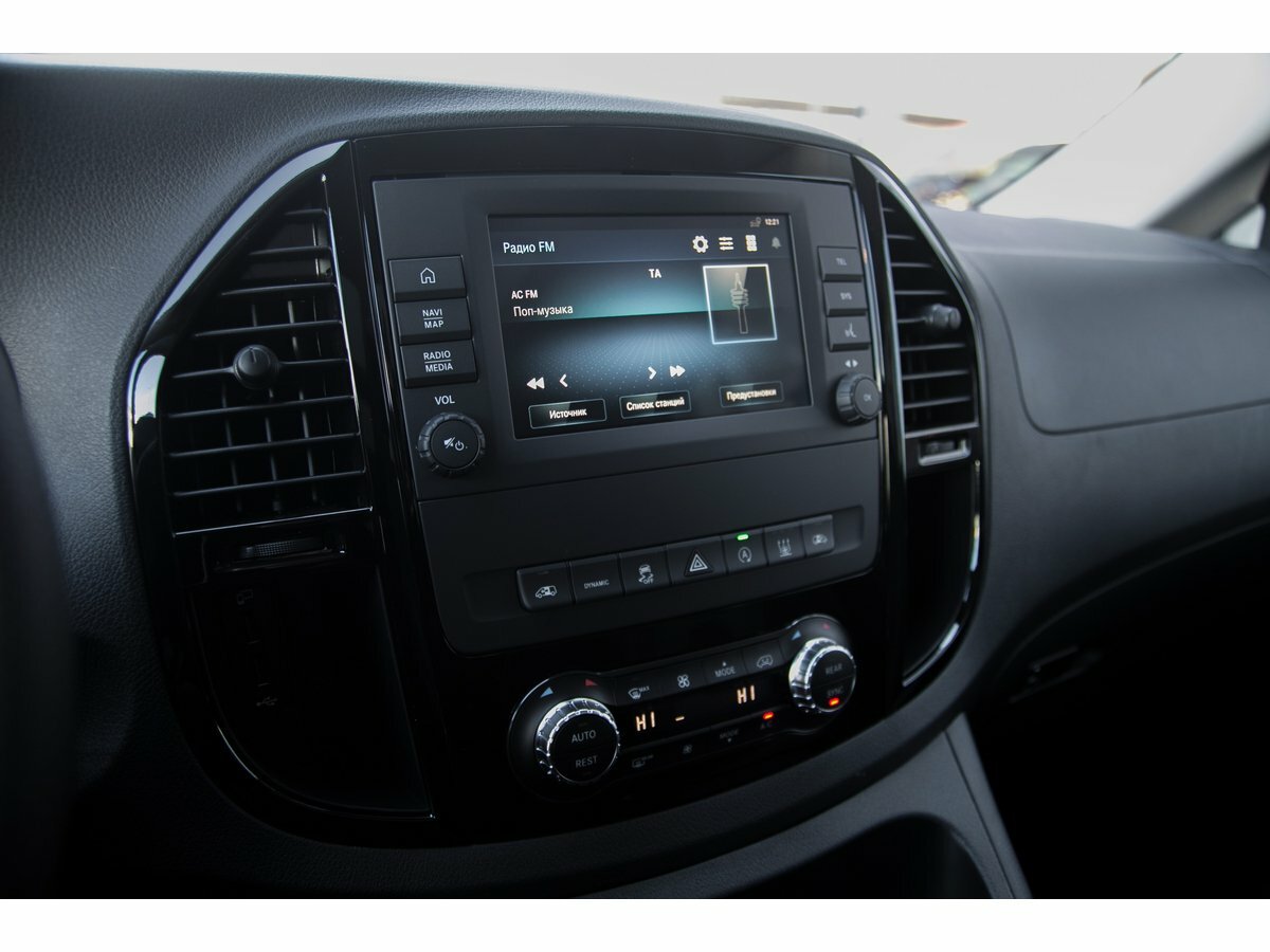 Check price and buy New Mercedes-Benz Vito 119 BlueTEC L2 (W447) For Sale