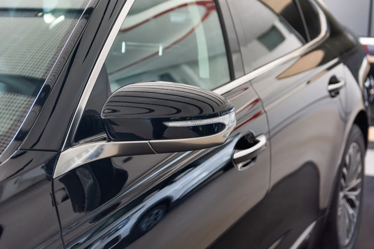 Check price and buy New Kia K900 For Sale