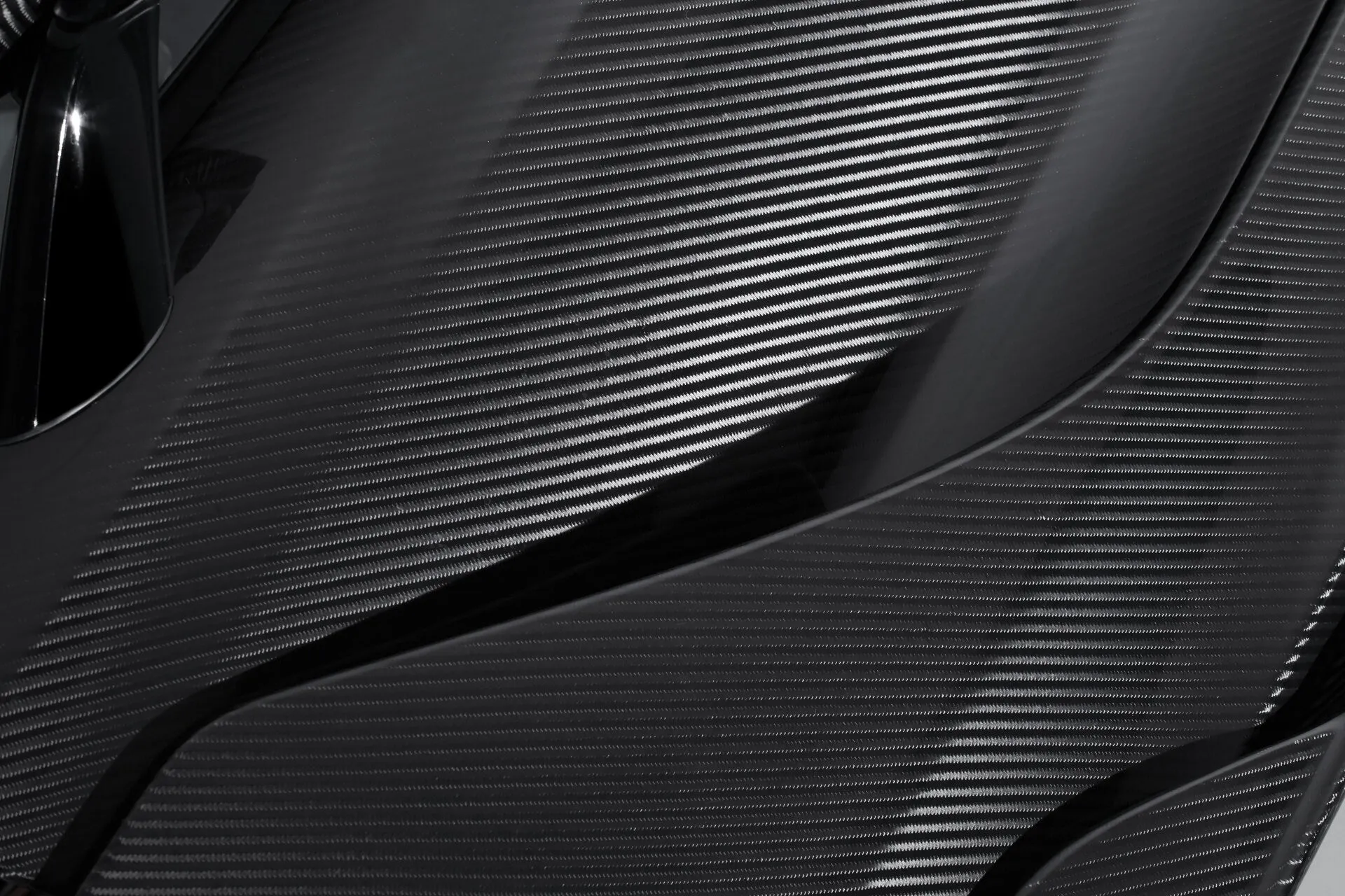 Check our price and buy Topcar Design body kit for McLaren 765 LT Coupe Carbon Edition!