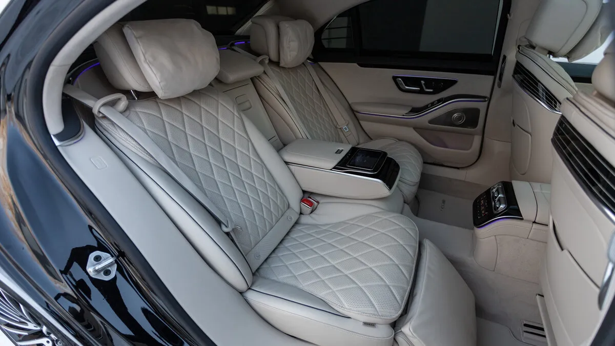 Check price and buy New Mercedes-Benz S-Class 580 Long 4MATIC (W223) For Sale