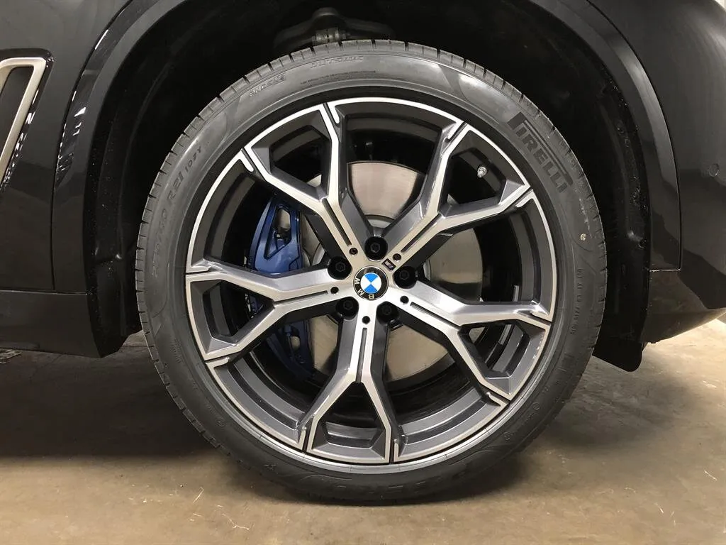 Check price and buy New BMW X5 M50i (G05) For Sale