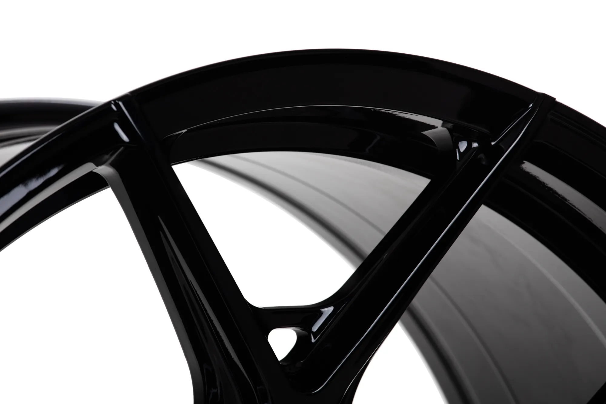 Vossen HF 5 hybrid forged wheel — concave face detail
