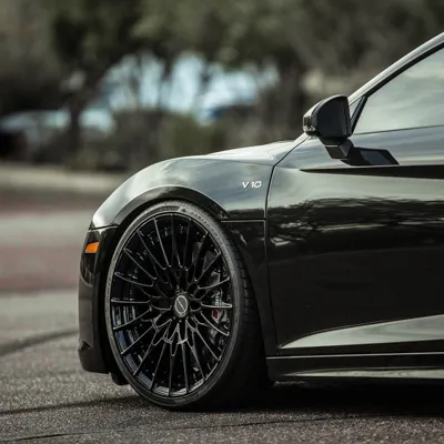 Brixton HS1 Duo on Audi R8