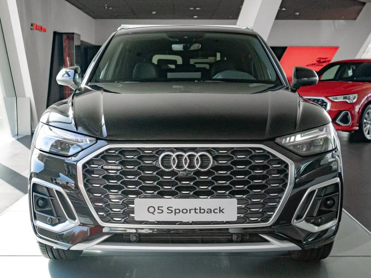 Check price and buy New Audi Q5 Sportback 45 TFSI (FY) For Sale