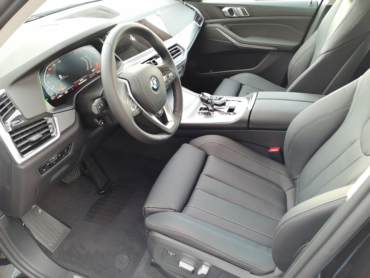 Check price and buy New BMW X5 30d (G05) For Sale