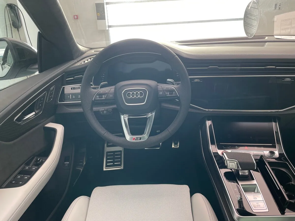 Buy New Audi RS Q8